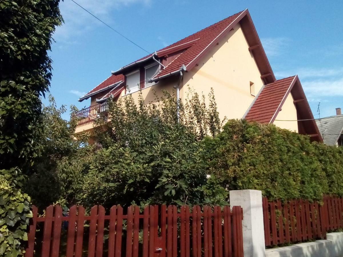 Hotel Kata Vendégház à Balatonfüred Extérieur photo