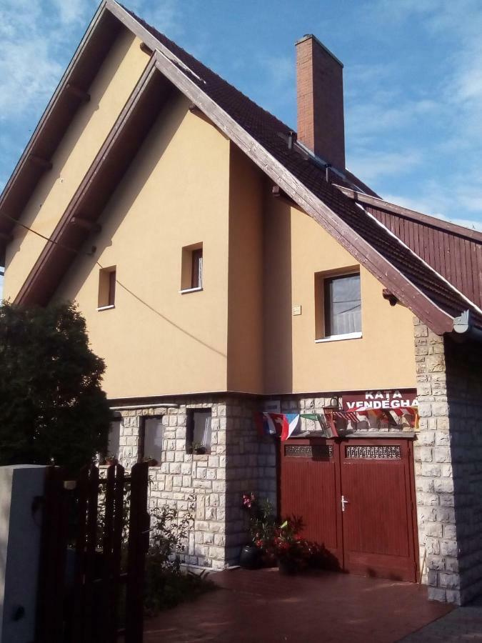 Hotel Kata Vendégház à Balatonfüred Extérieur photo